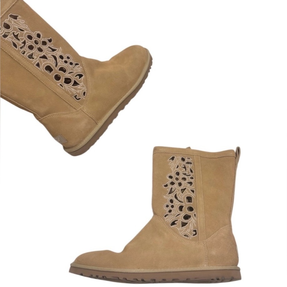 New in Box UGG Lo pro FLORAL CUTOUT SUEDE BOOTS WOMEN’s size 10 - Picture 6 of 16